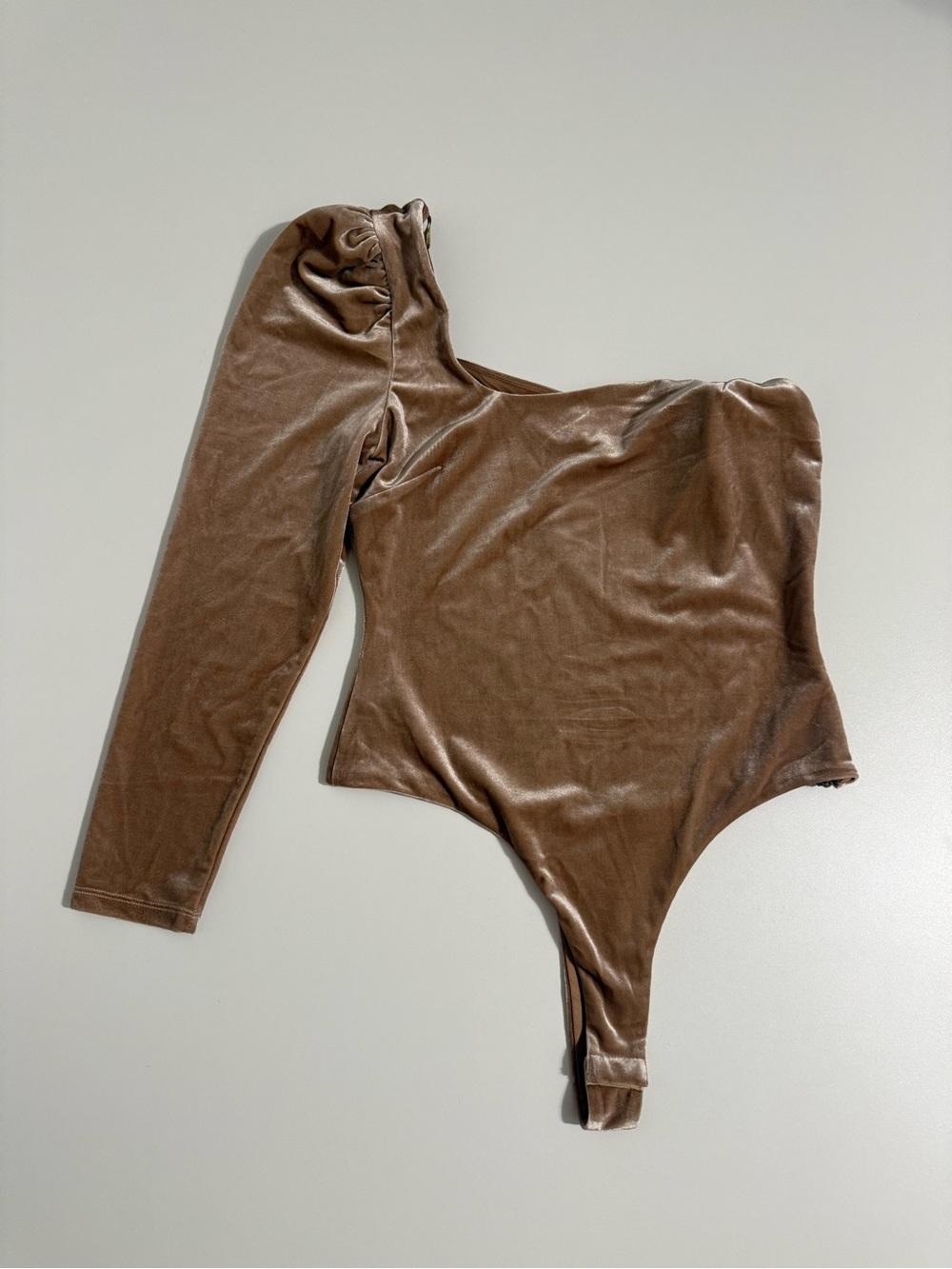 ASTR The Label Isolde One Shoulder Bodysuit Blush Nude Velvet Sz L